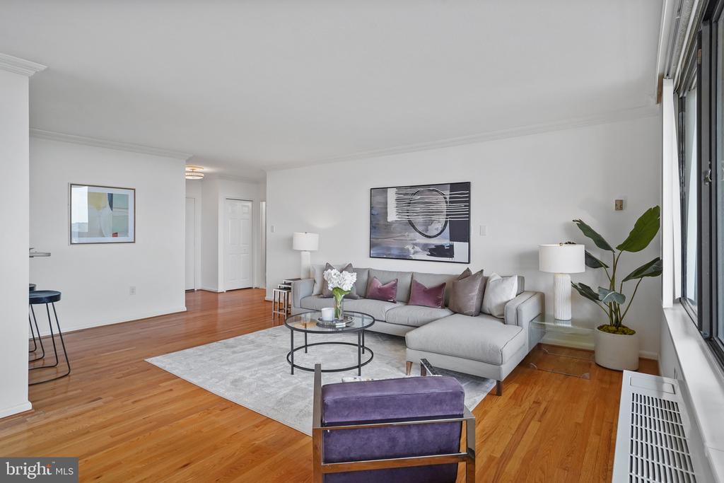 3701 S George Mason Dr #2112n