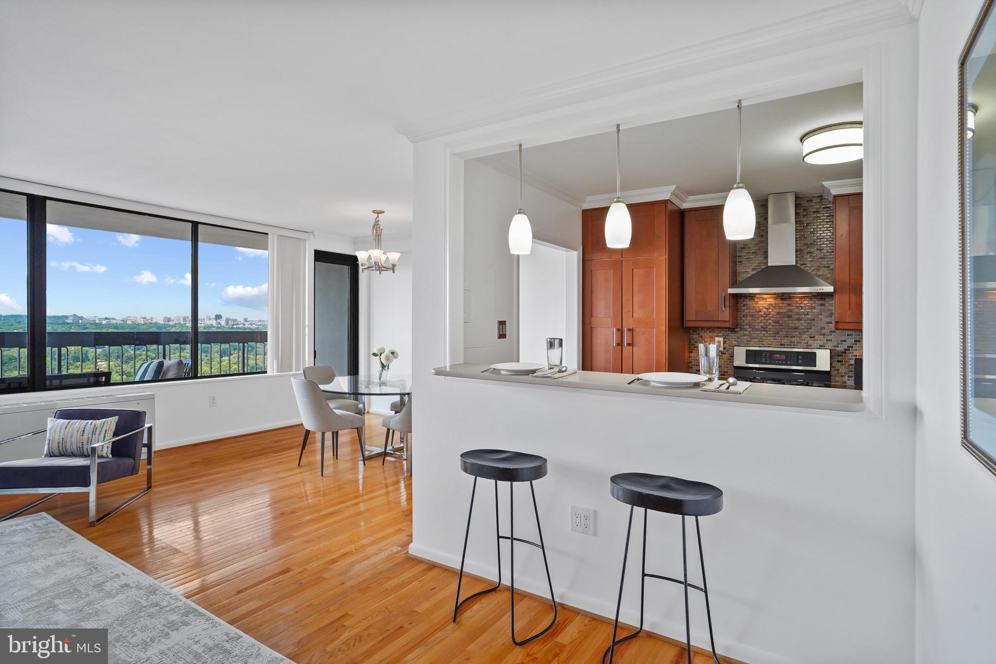 3701 S George Mason Dr #2112n