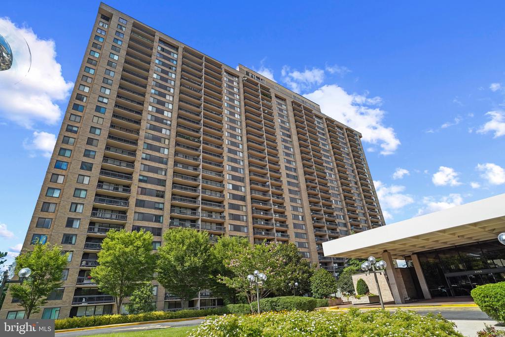 3701 S George Mason Dr #2112n