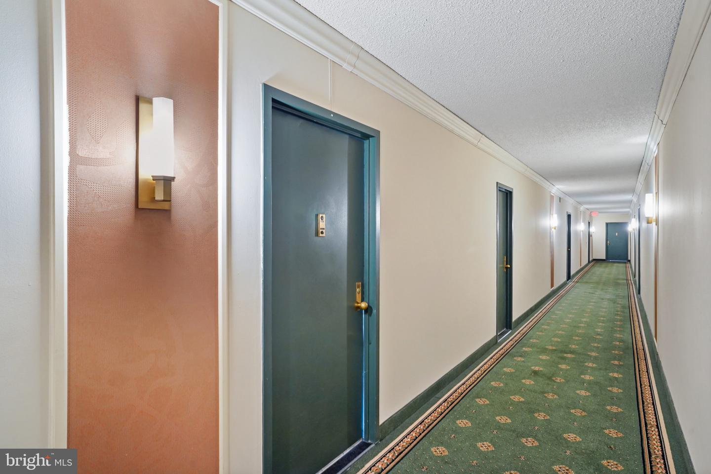 3701 S George Mason Dr #2112n