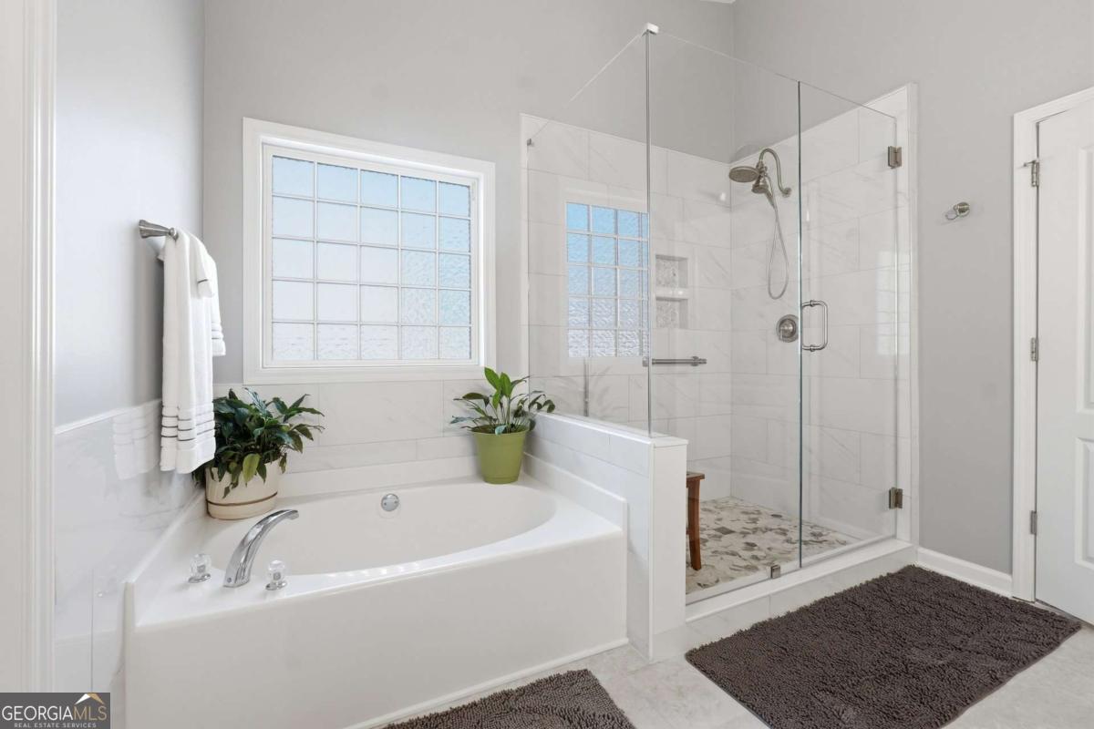 1265 Creek Pointe Circle