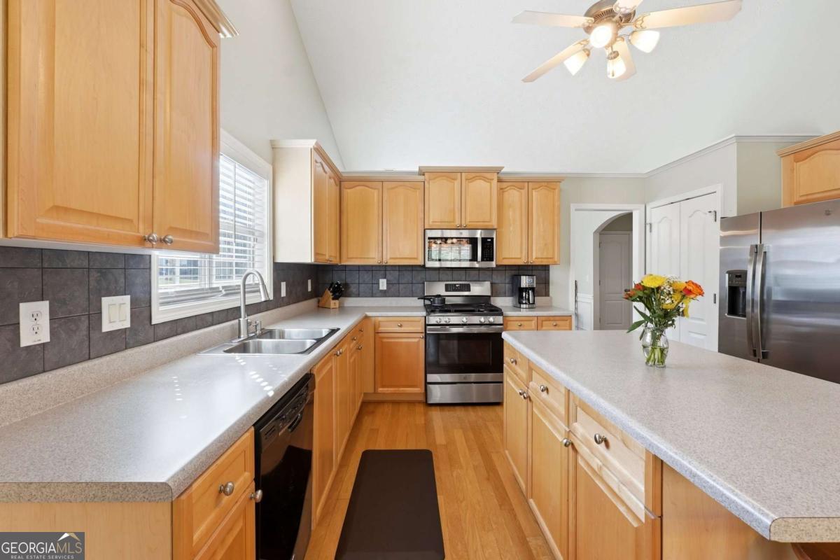 1265 Creek Pointe Circle