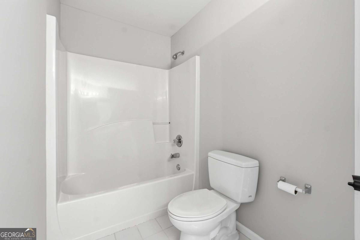 2328 Coinsborough Way