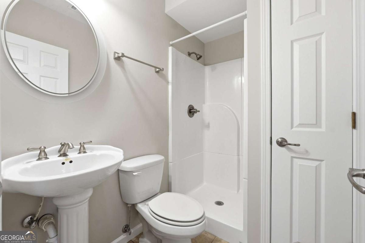 2328 Coinsborough Way