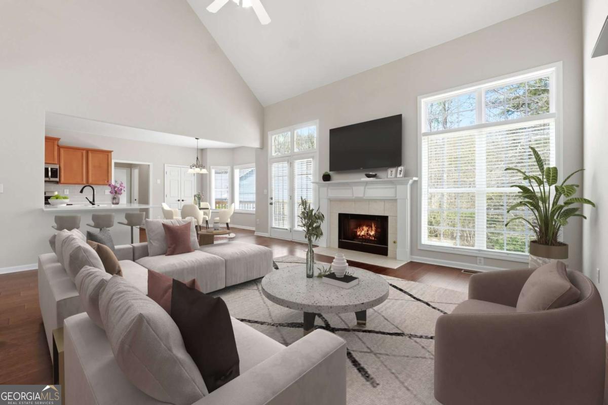 2328 Coinsborough Way