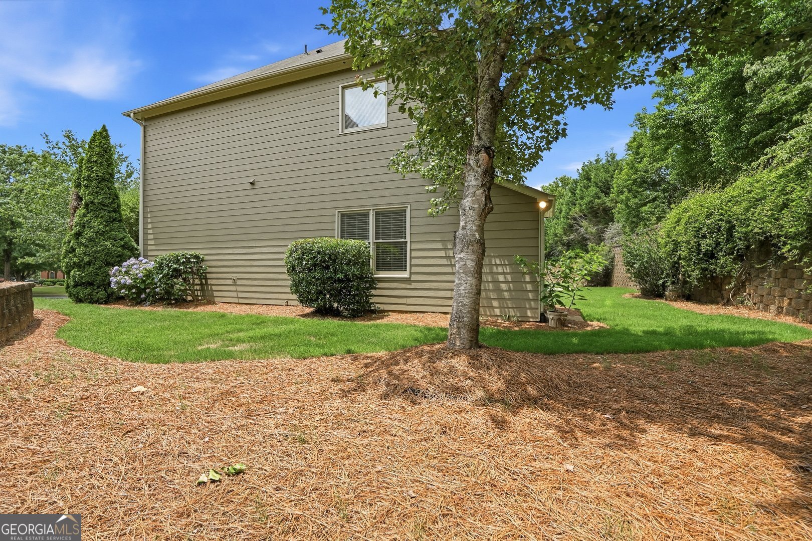 1222 Marinette Way