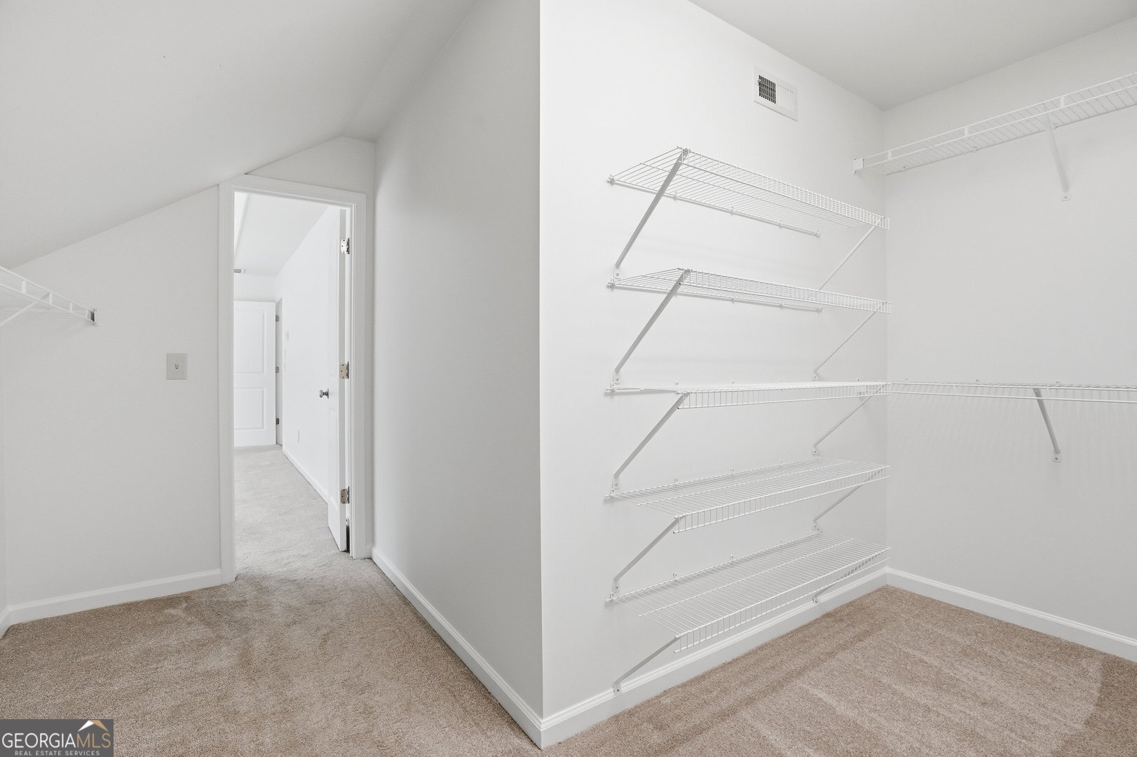 1222 Marinette Way
