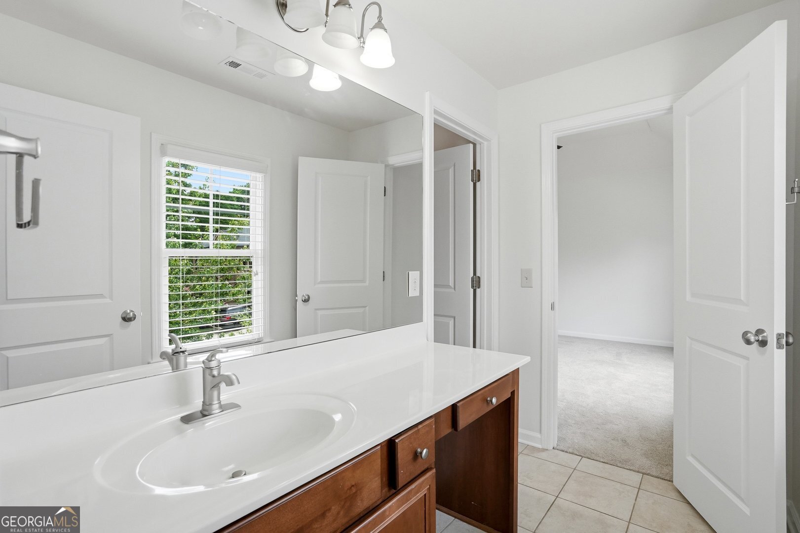 1222 Marinette Way