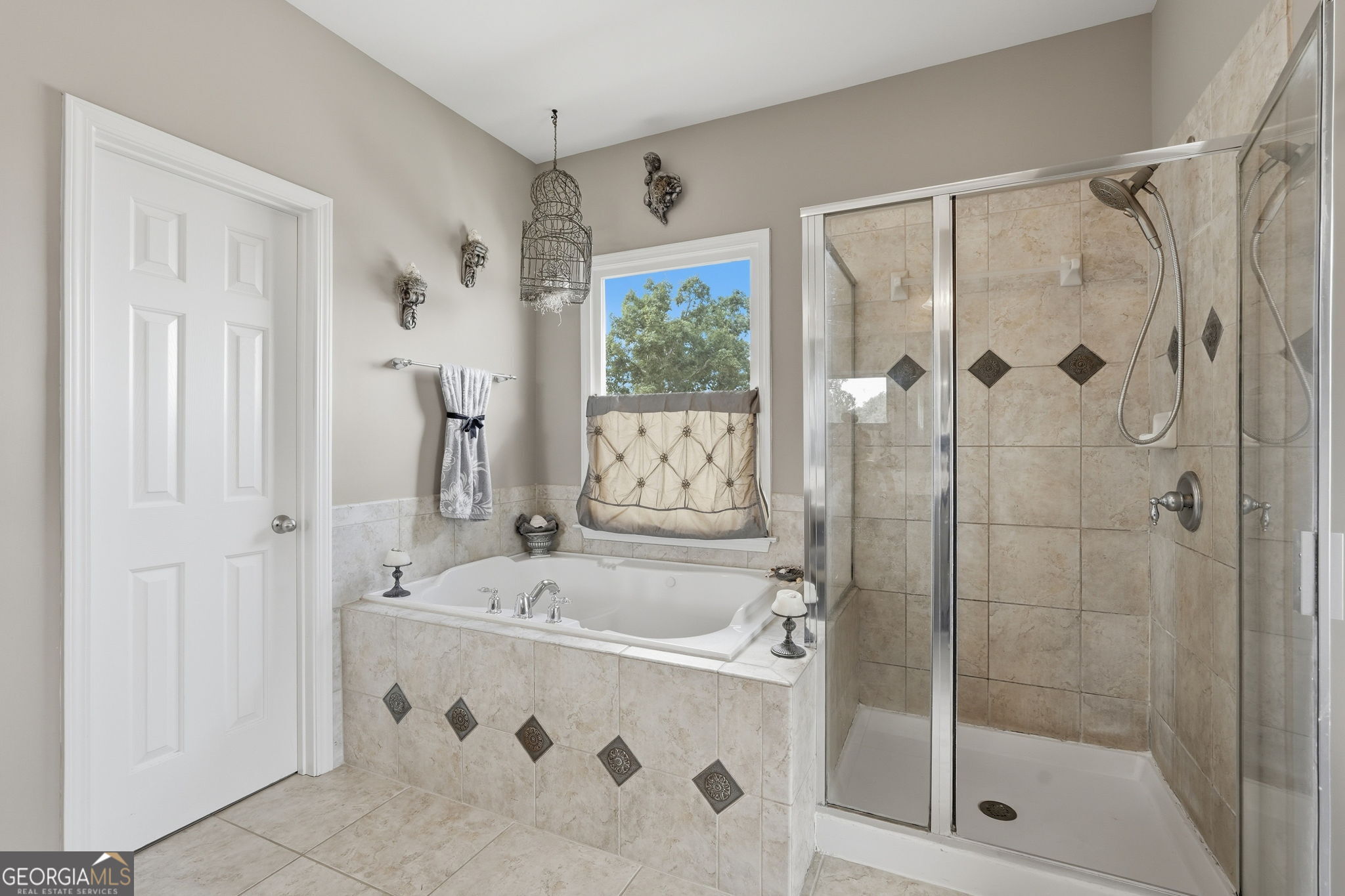 7451 Shady Glen Drive