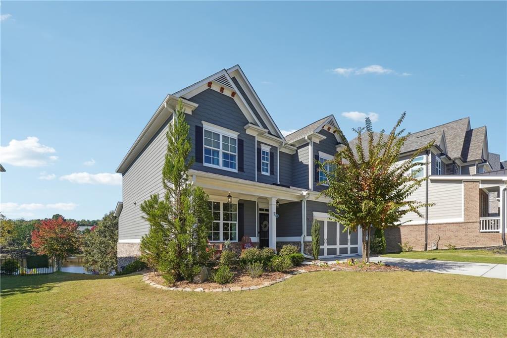 7111 Lake Edge Drive