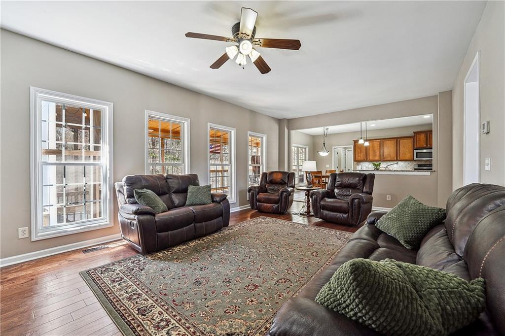 2313 Coinsborough Way