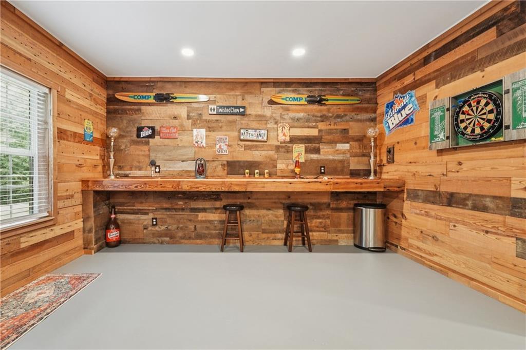 6521 Boulder Crest Court