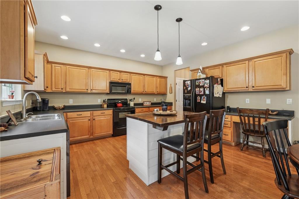 6521 Boulder Crest Court