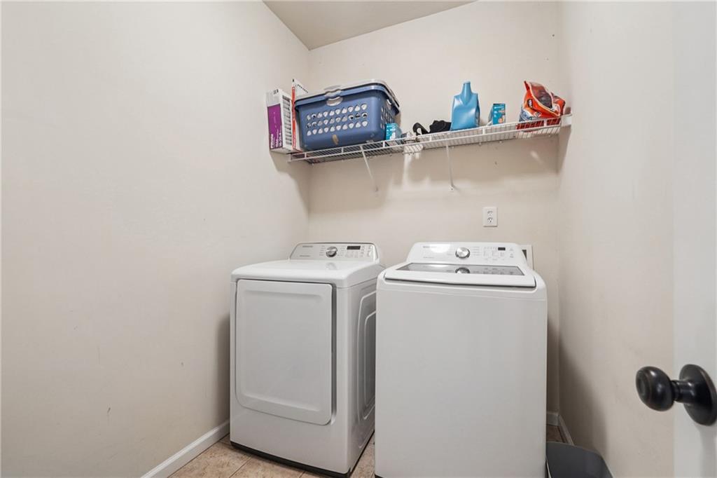 6521 Boulder Crest Court