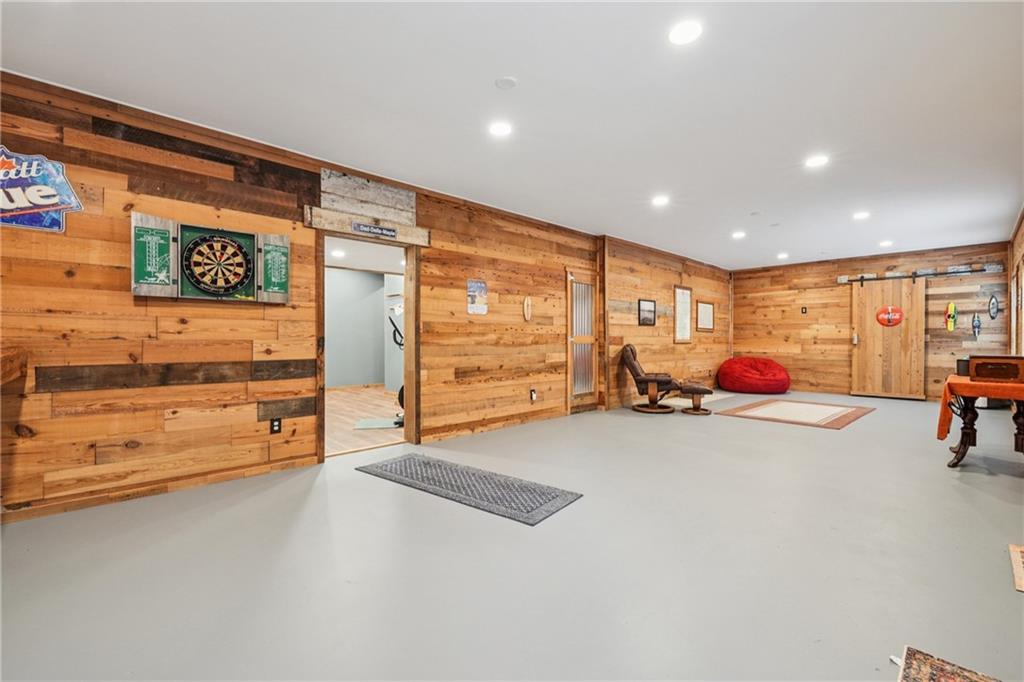 6521 Boulder Crest Court