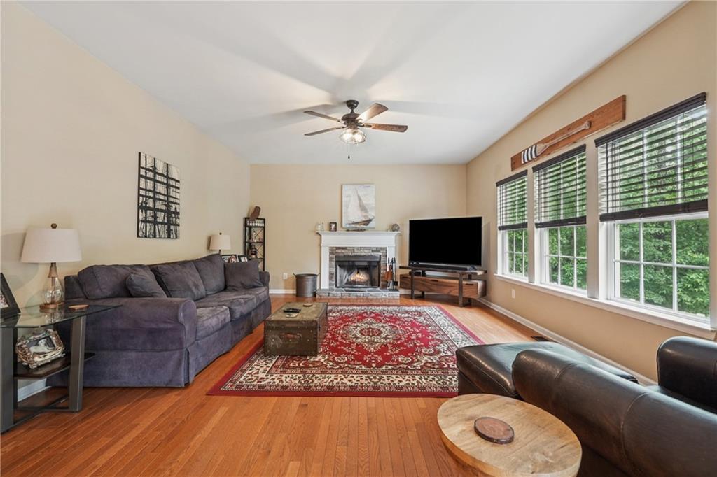 6521 Boulder Crest Court