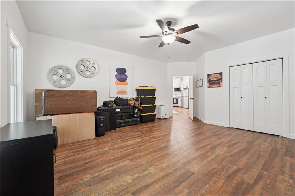 3332 Holly Glen Drive