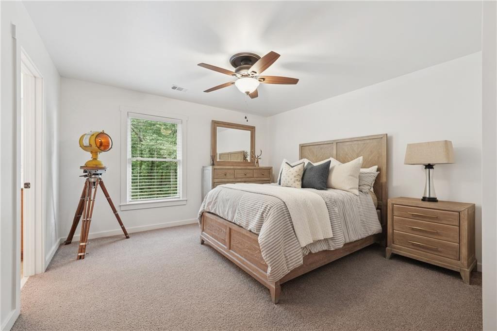 3332 Holly Glen Drive