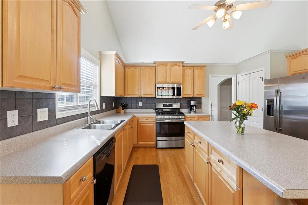 1265 Creek Pointe Circle