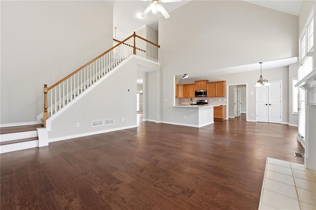 2328 Coinsborough Way