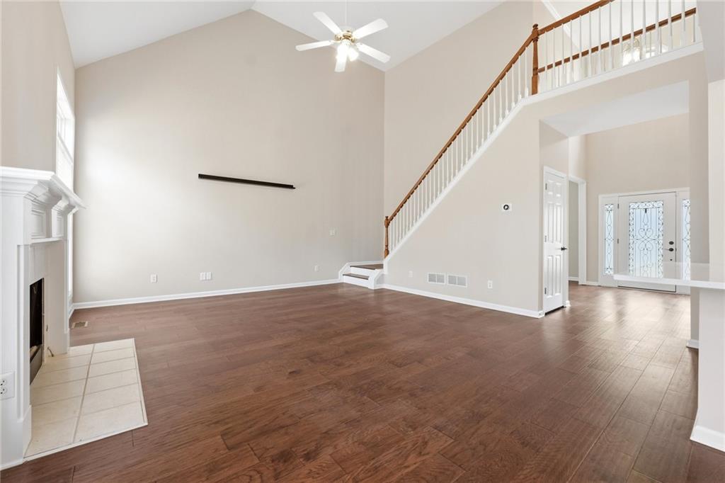 2328 Coinsborough Way