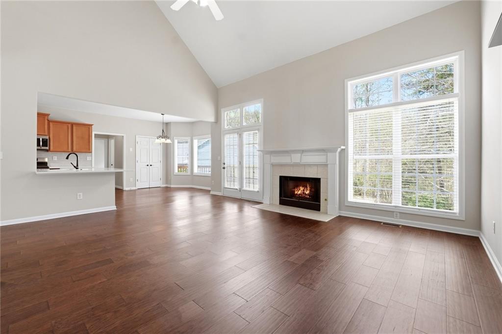 2328 Coinsborough Way