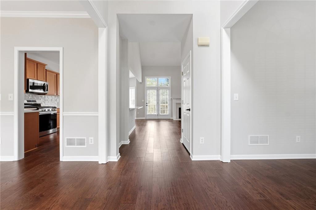 2328 Coinsborough Way