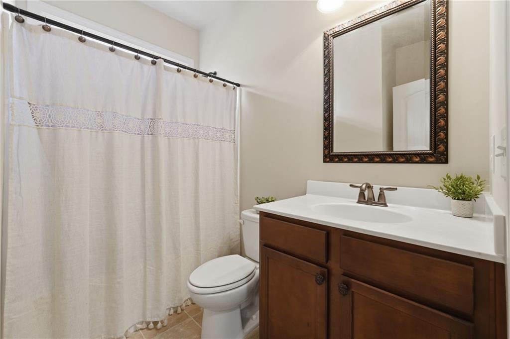 7425 Whistling Duck Way