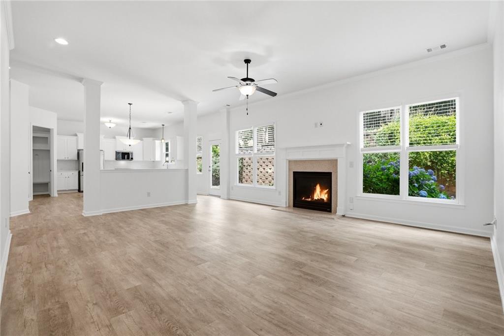 1222 Marinette Way