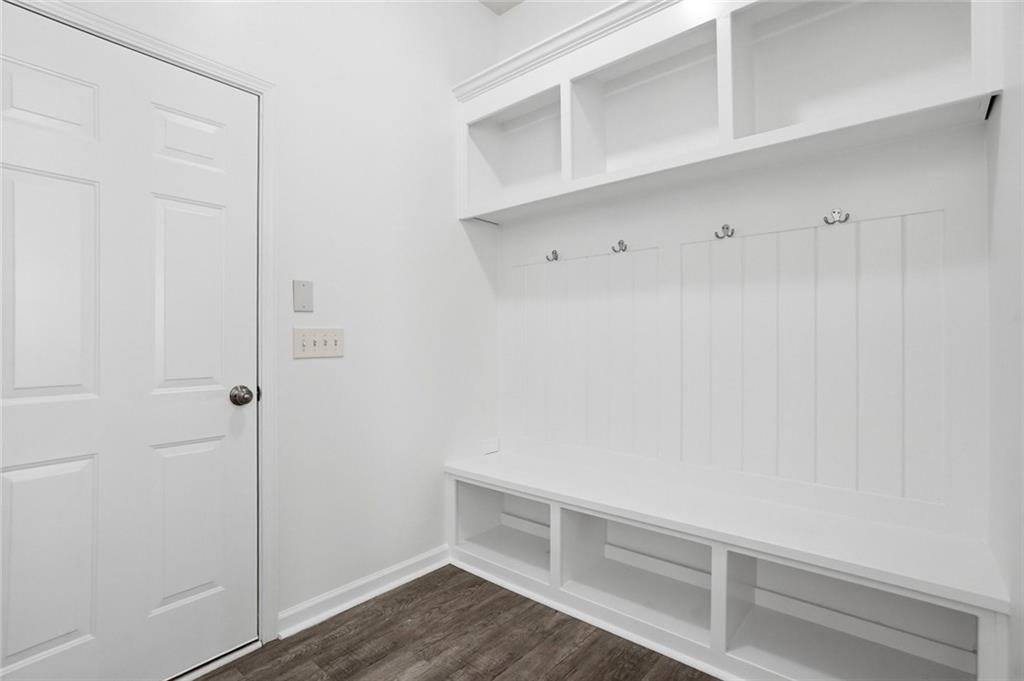 1222 Marinette Way