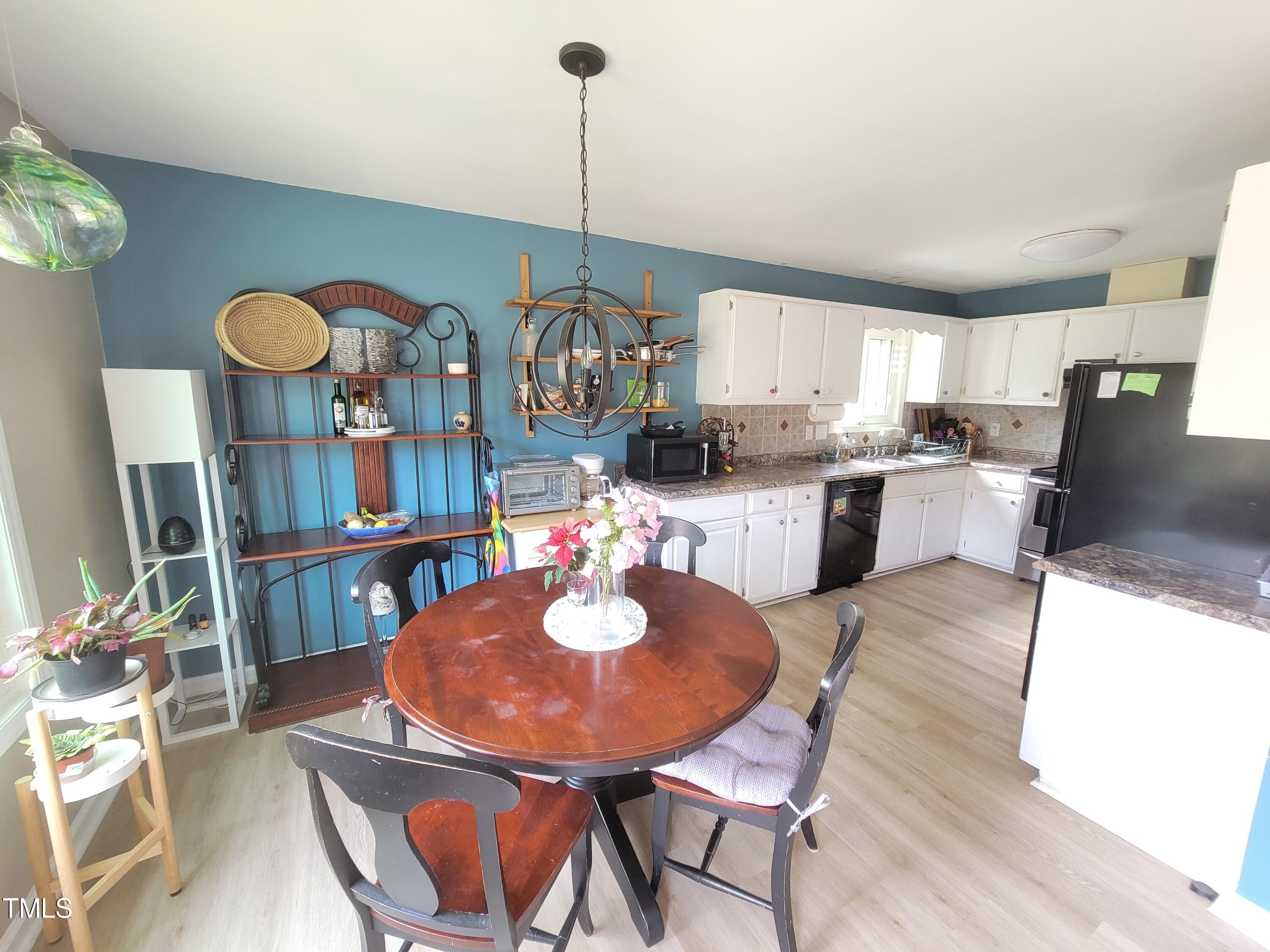 2820 Oak Pointe Lane