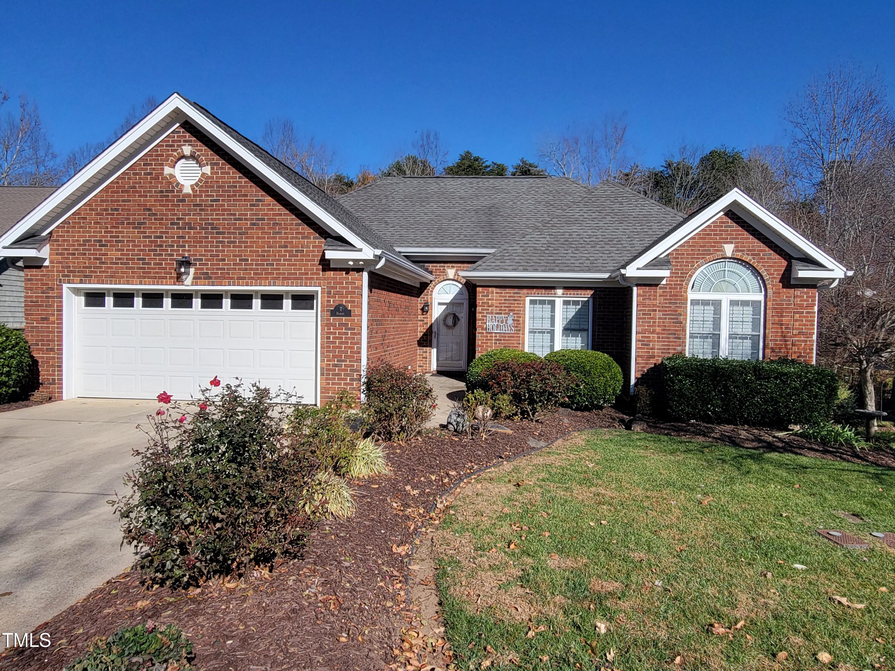 7 Hickory Drive