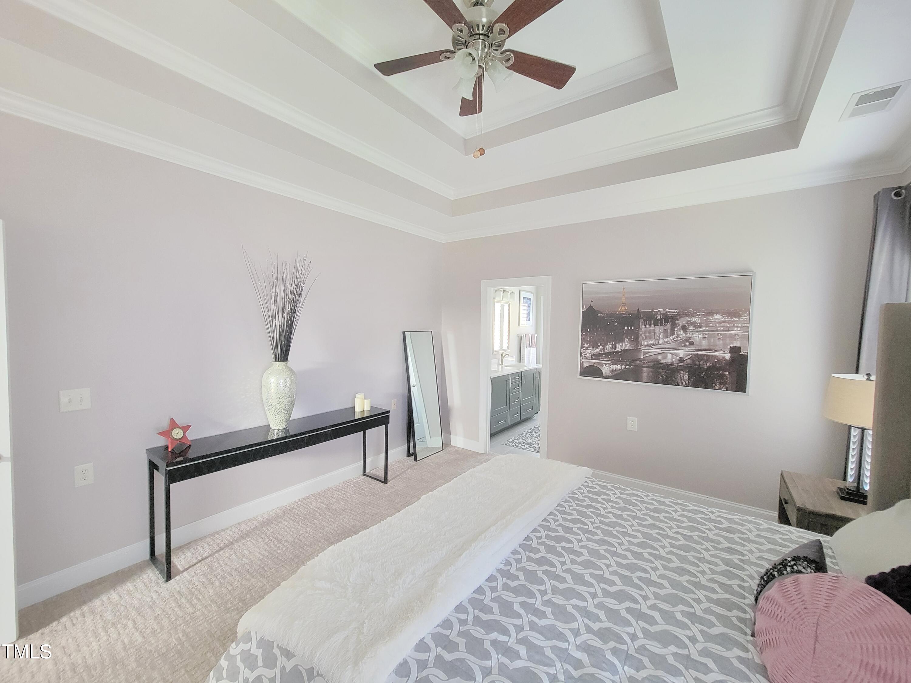 7 Hickory Drive