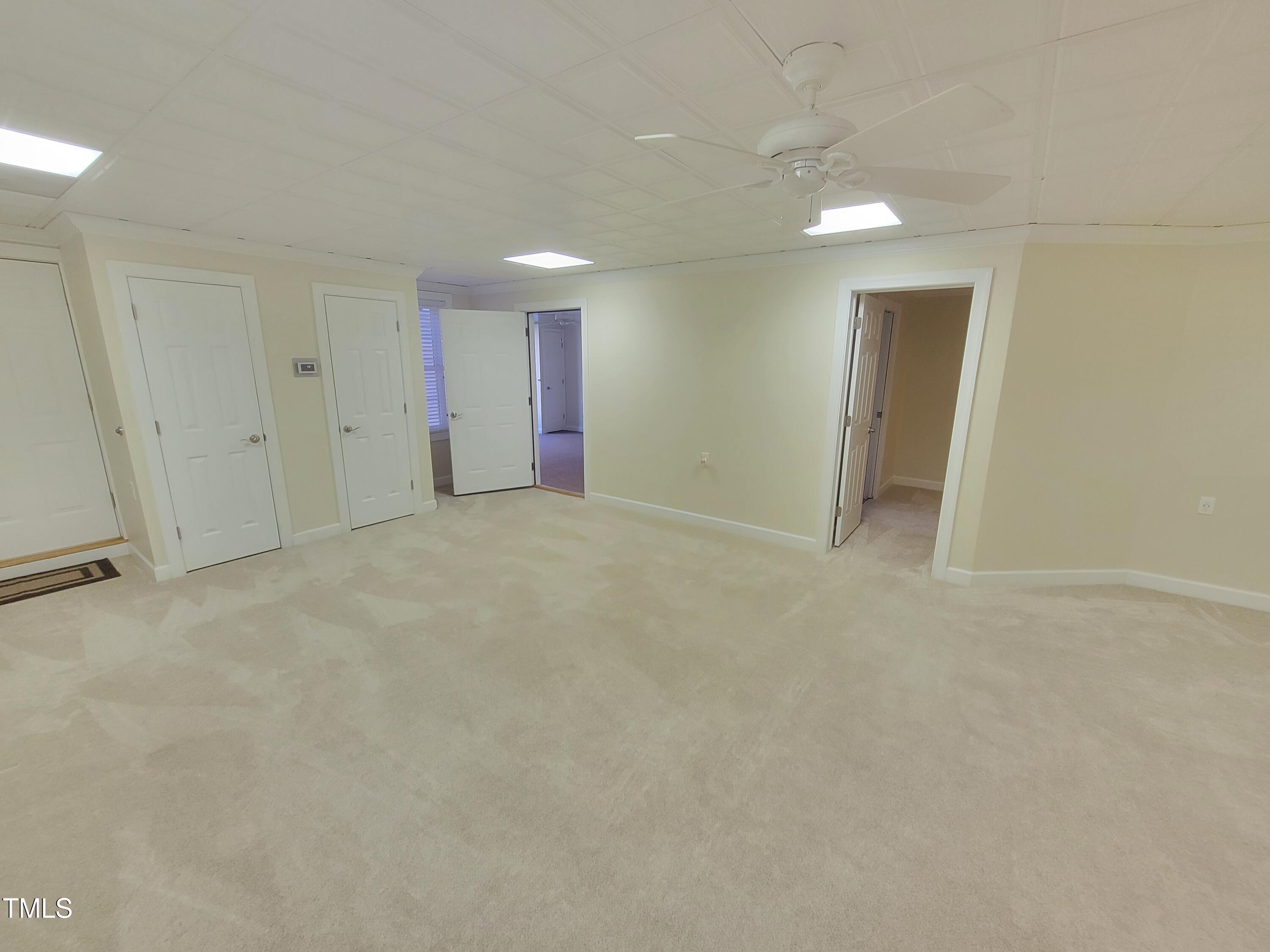 7 Hickory Drive