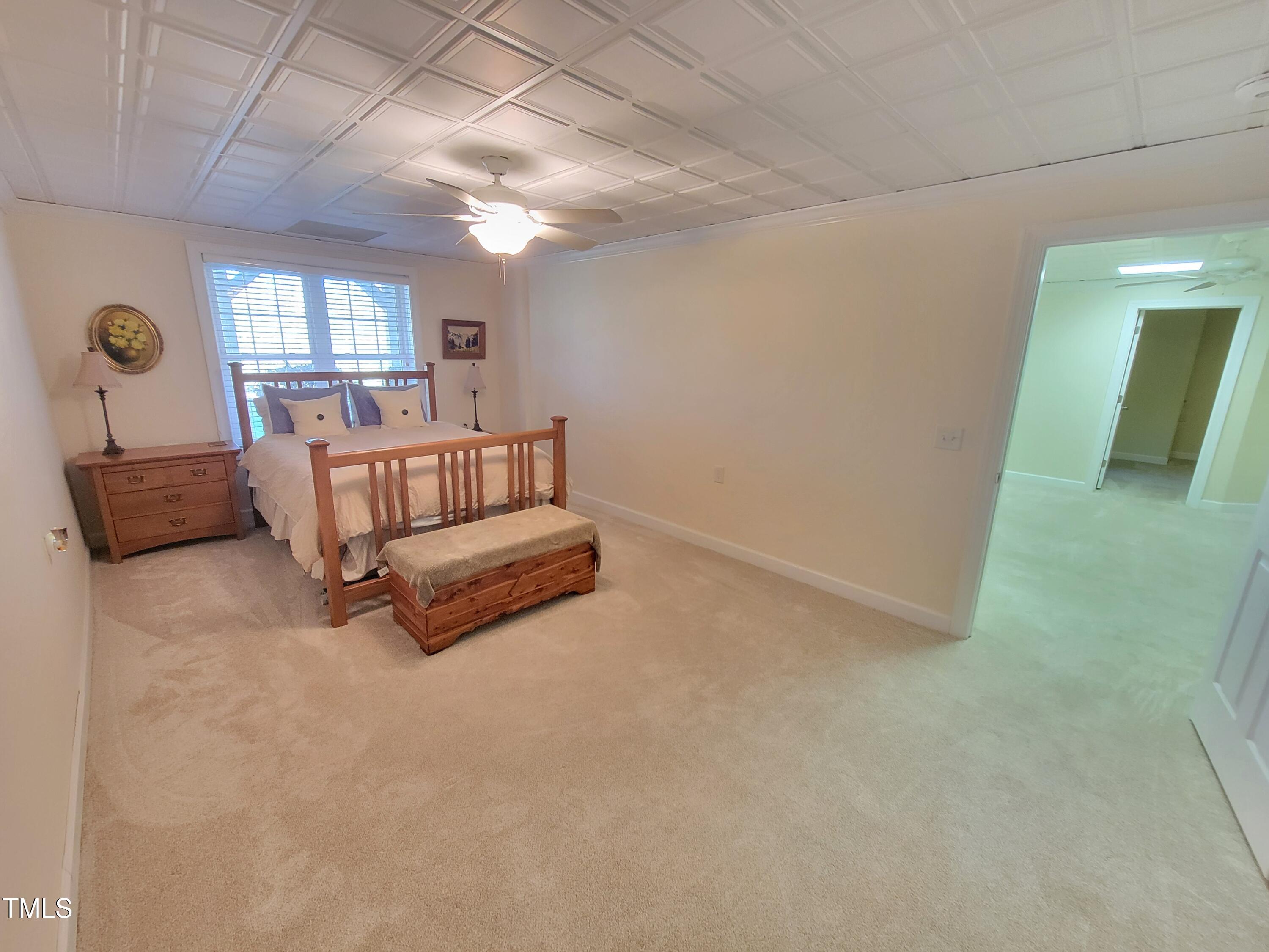 7 Hickory Drive
