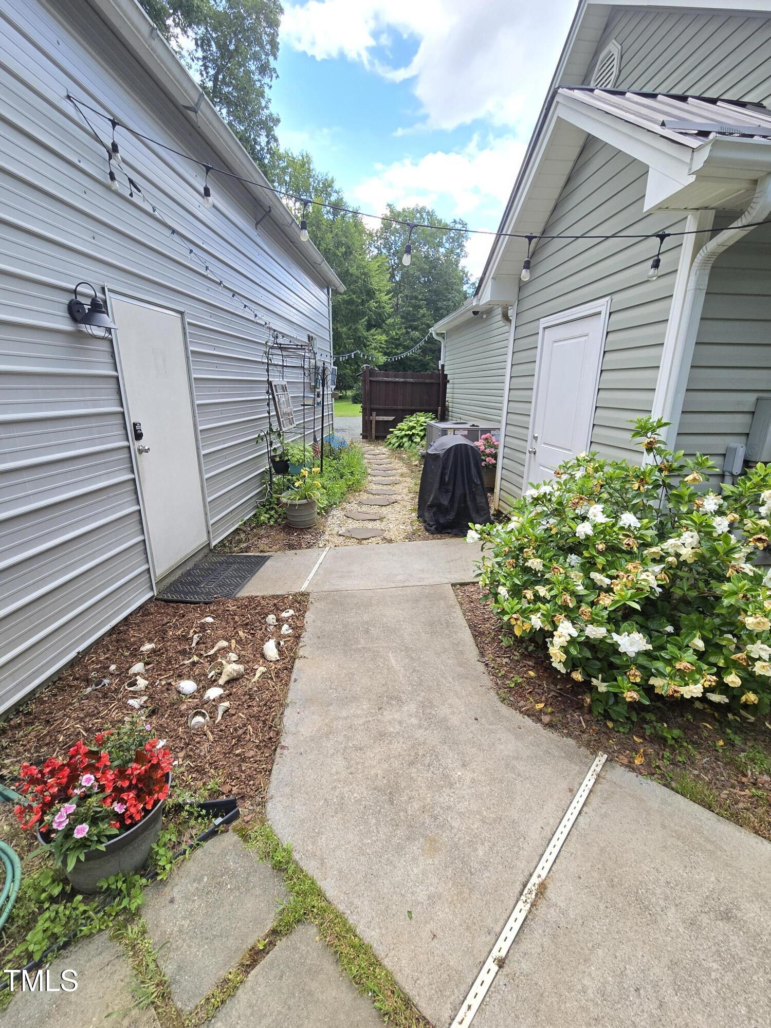 4411 Fairland Court