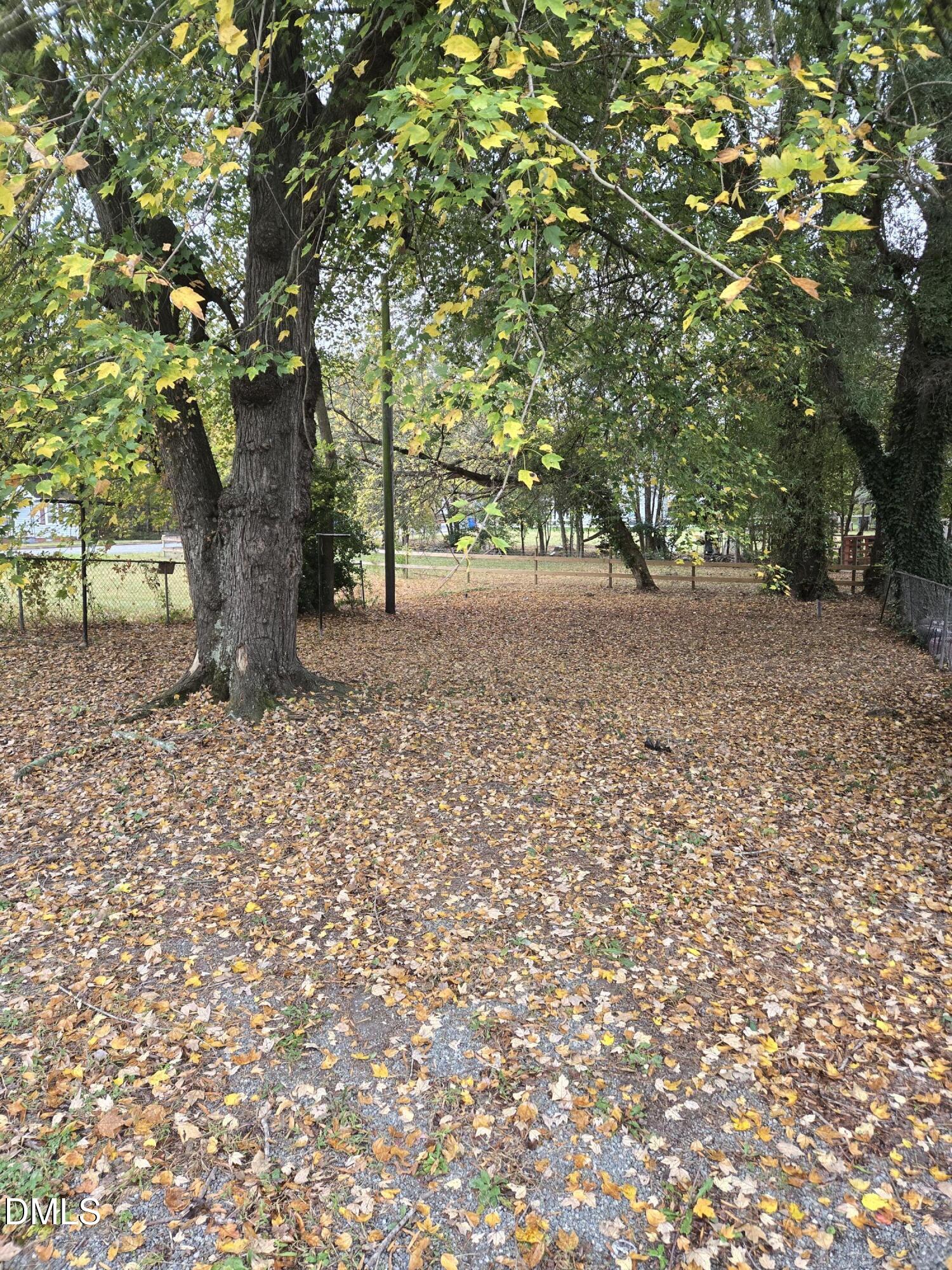 102 W Parker Street, Graham