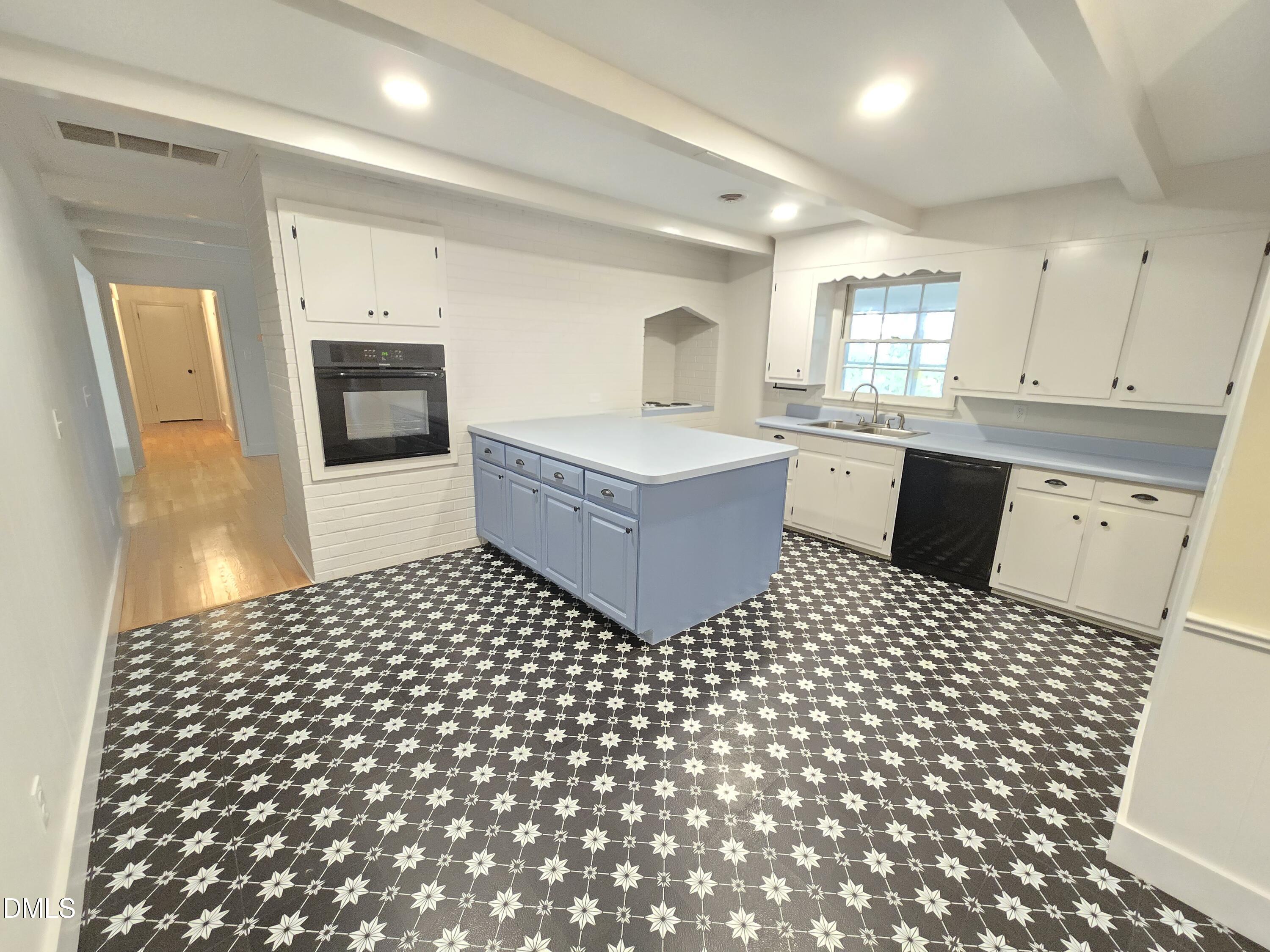 737 Spanish Oak Road