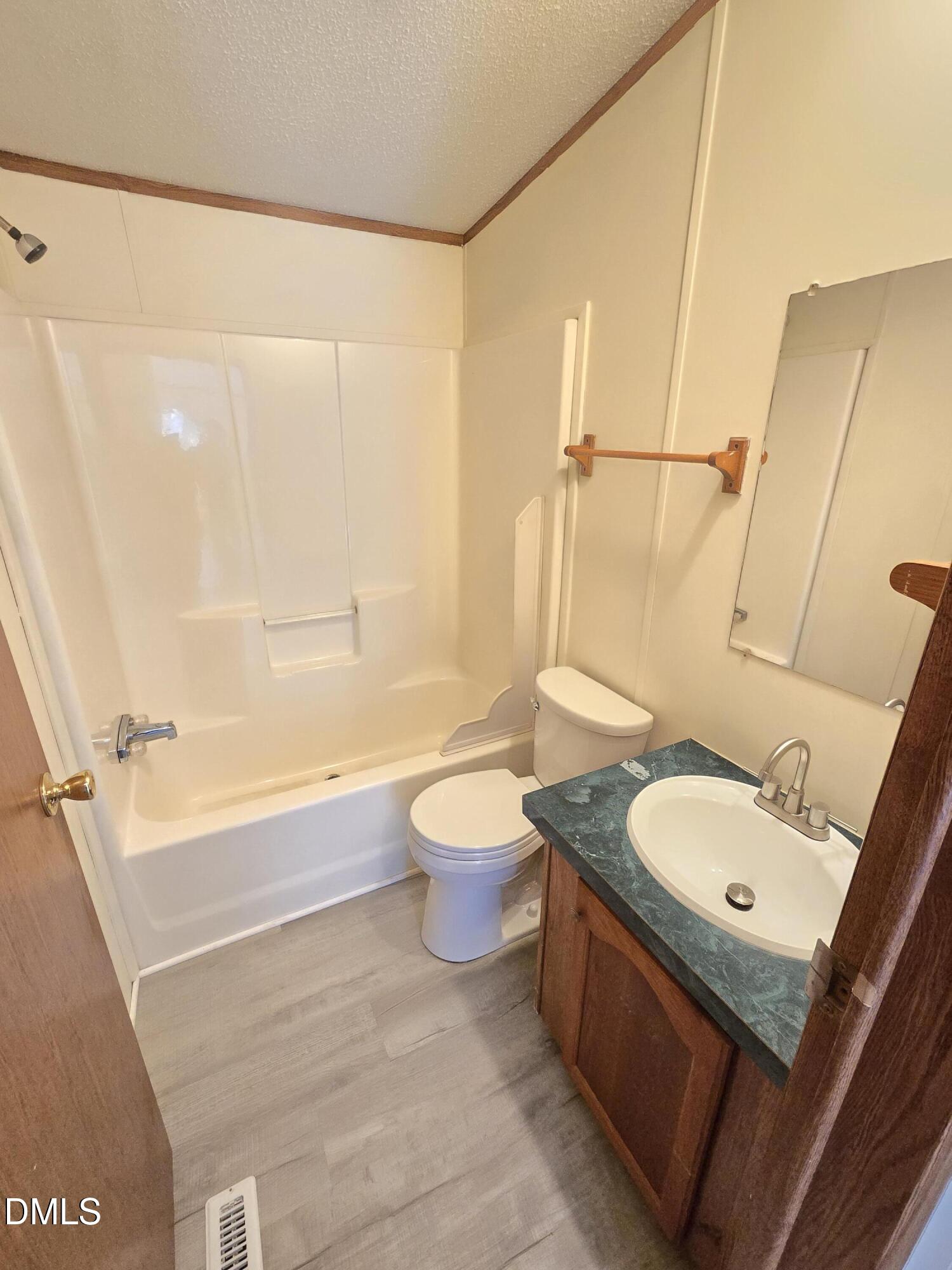 901 George Roberson Lane