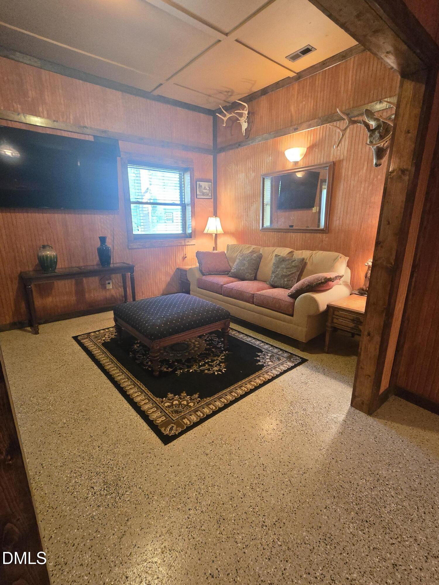 1800 Pleasant Hill Liberty Road
