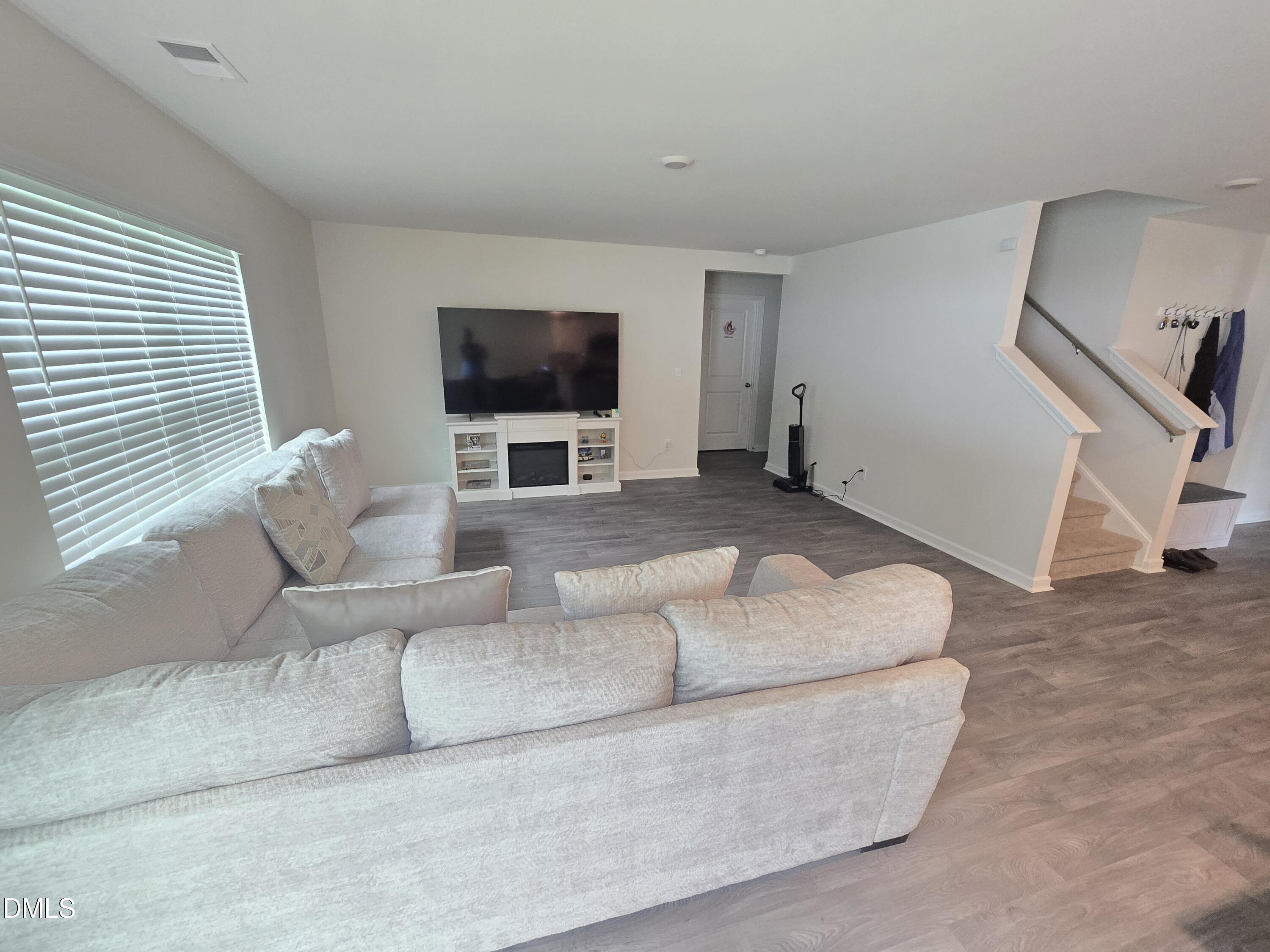 120 Leven Drive