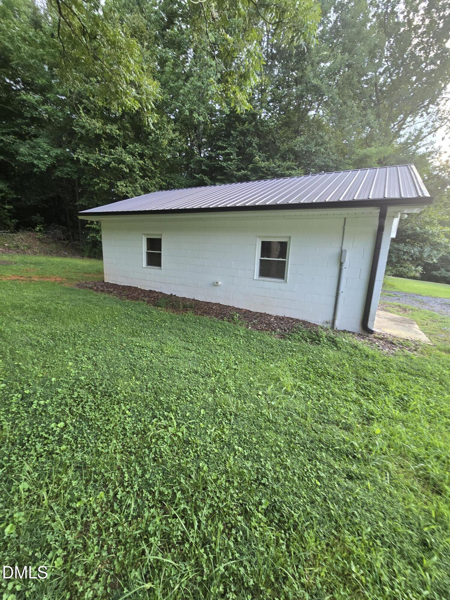 3126 Cedar Falls Road