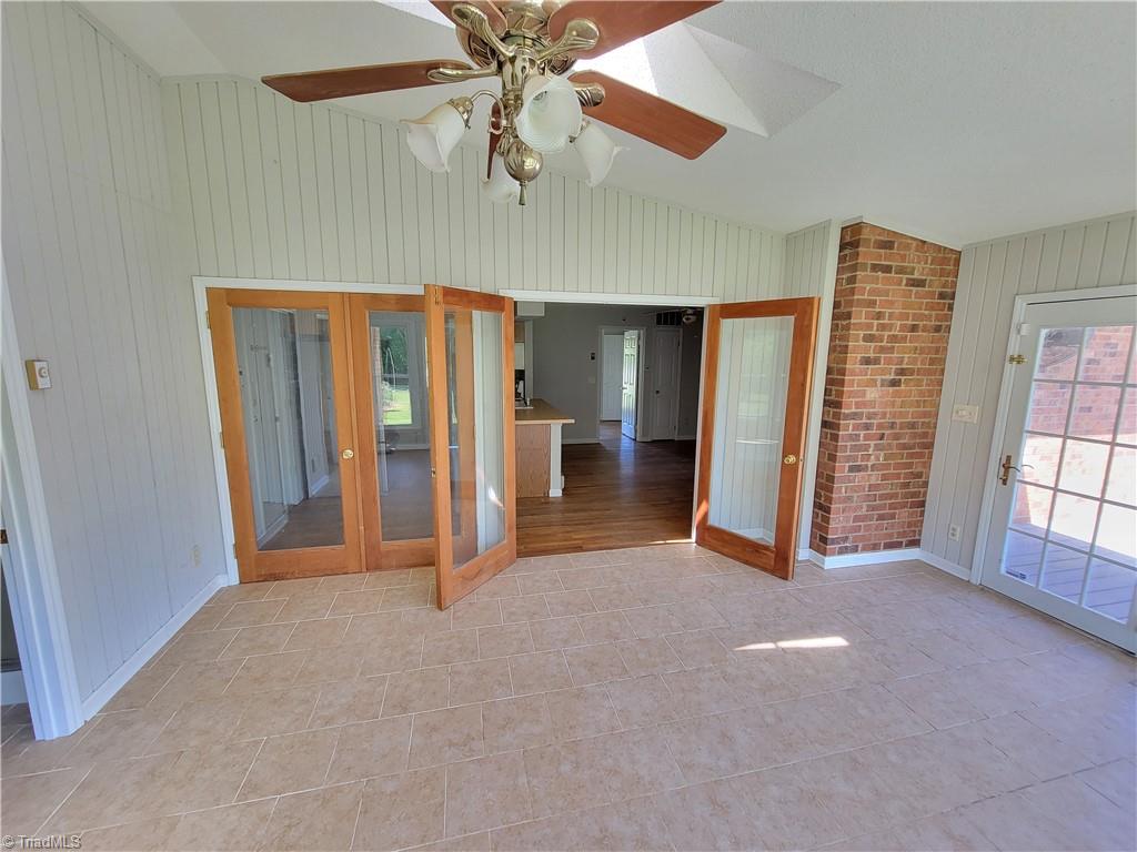 3162 Rogers Road