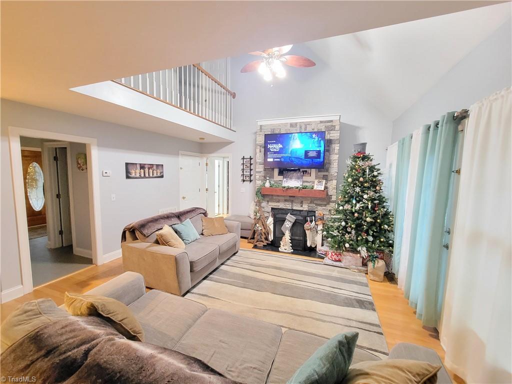 3397 Rock Castle Court