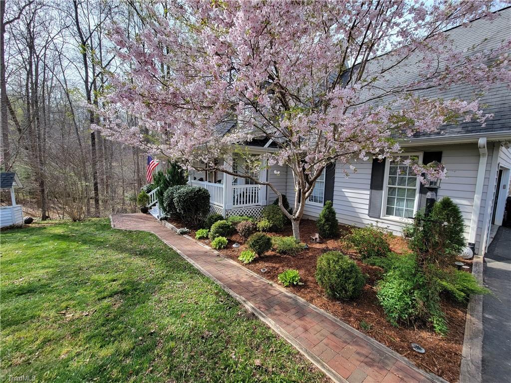 3397 Rock Castle Court