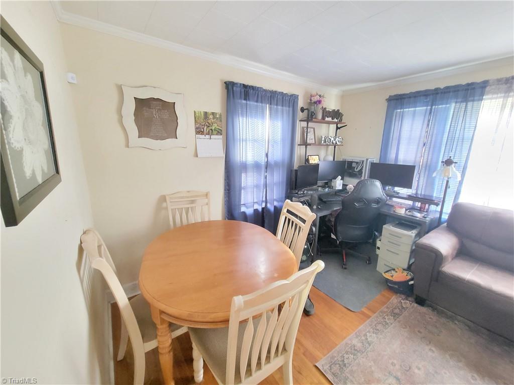 214 Springwood Drive