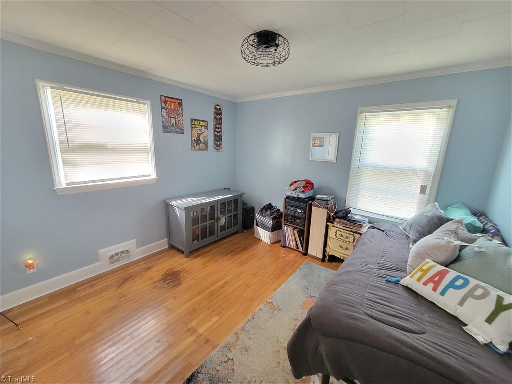 214 Springwood Drive