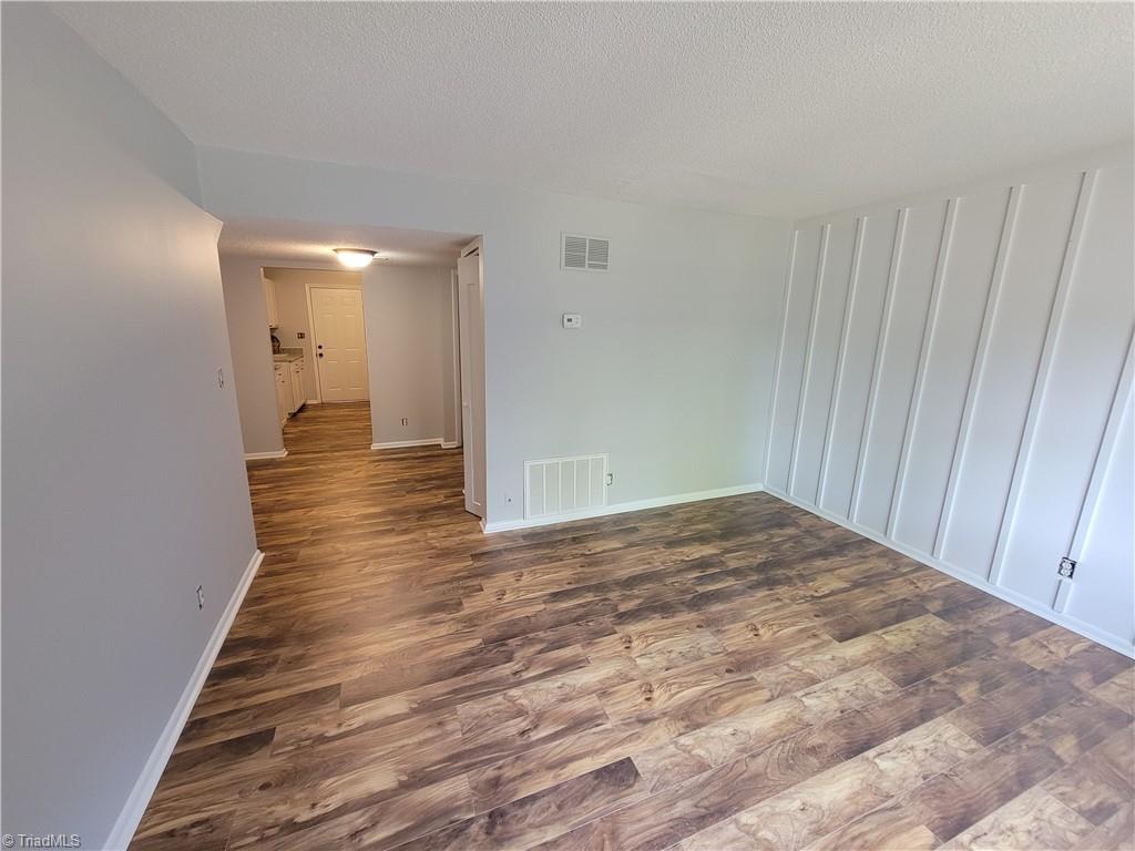 3907 Pioneer Way # H