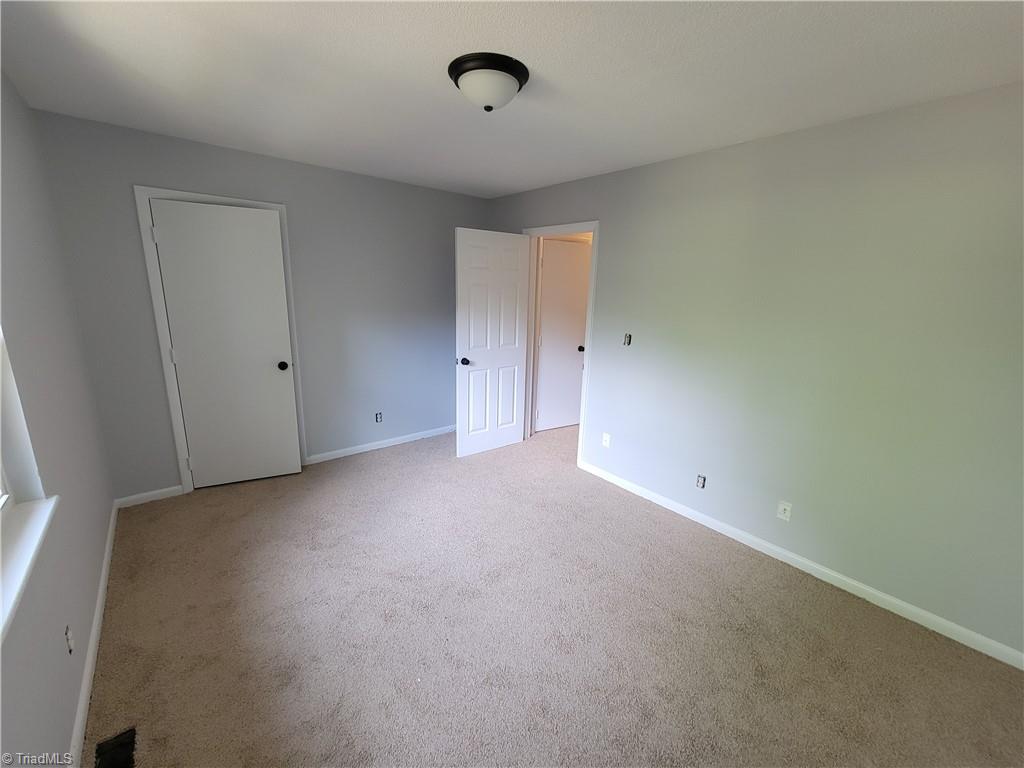 3907 Pioneer Way # H