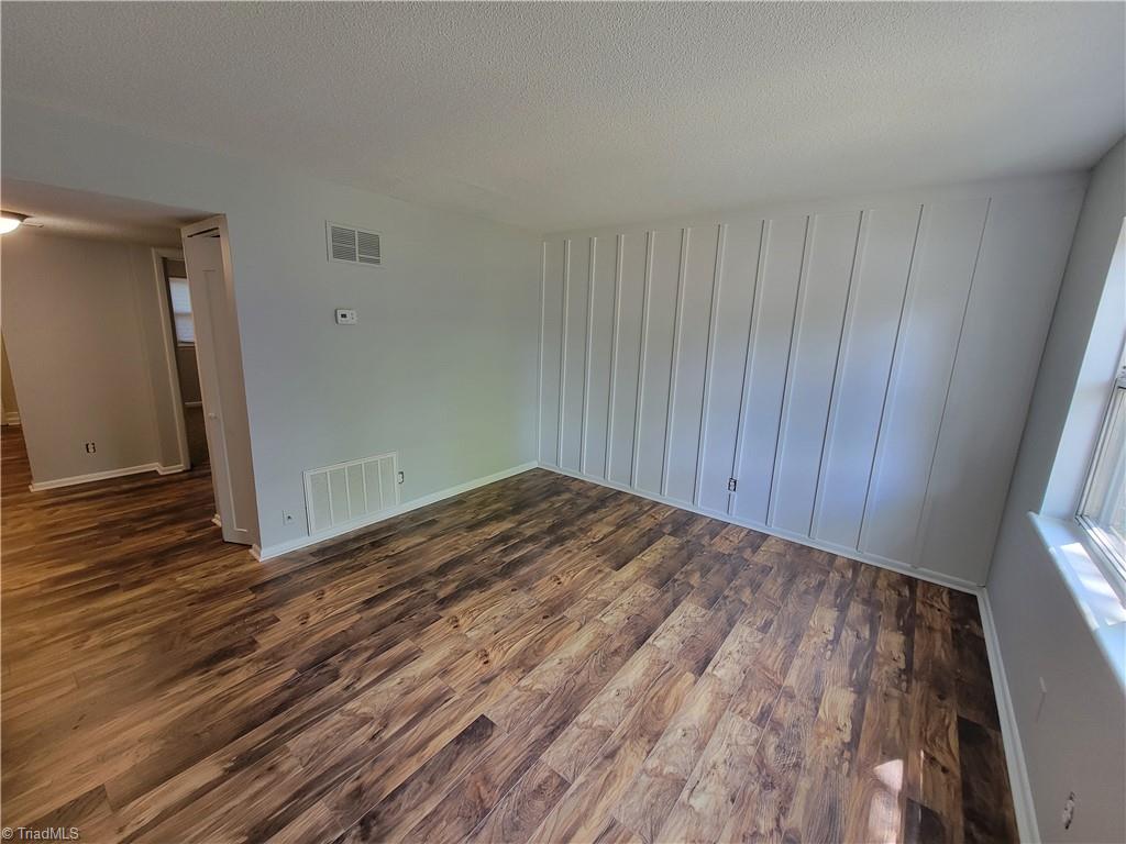 3907 Pioneer Way # H